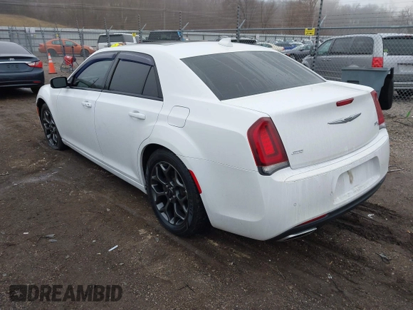 2018 Chrysler 300 with VIN 2C3CCAGG2JH269969, listed as a IAAI auction lot 41199752 with 99,332 mi miles. Bid and sale history available at carsss.com. Image 3.