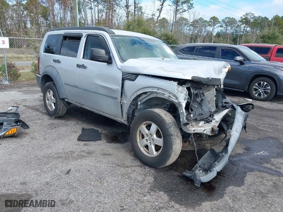 2007 Dodge Nitro SXT with VIN 1D8GT28K97W683073, listed as a IAAI auction lot 41123780 with 191,877 mi miles. Bid and sale history available at carsss.com. Image 1.