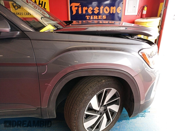 2024 Volkswagen Atlas SE with VIN 1V2HR2CA4RC567377, listed as a IAAI auction lot 42845567 with 16,658 mi miles and . Bid and sale history available at DreamBid. Image 13.