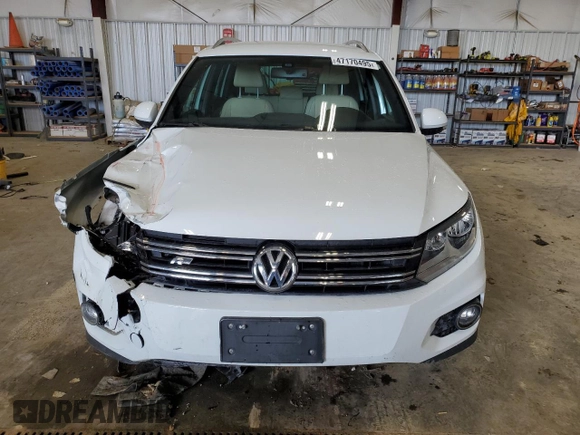 2016 Volkswagen Tiguan S with VIN WVGBV7AX0GW607632, listed as a Copart auction lot 47170495 with 85,628 mi miles and Clean Title. Bid and sale history available at DreamBid. Image 5.