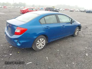 2012 Honda Civic LX z VIN 2HGFB2F54CH535126, wystawiony jako IAAI lot #42481363 z przebiegiem Nie podano mil oraz . Historia ofert i sprzedaży dostępna na DreamBid. Obrazek 4.