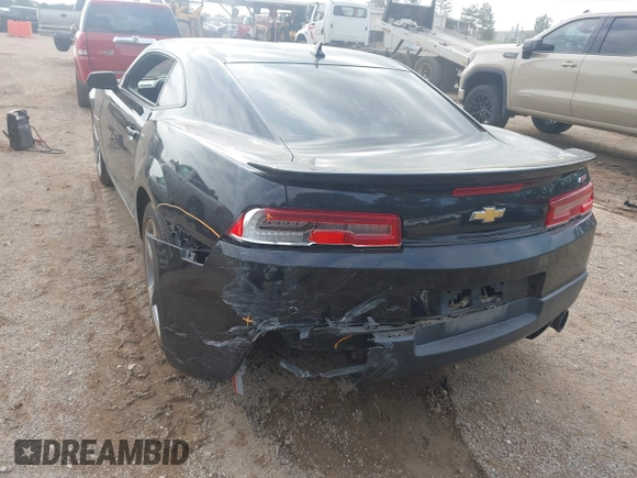 2014 Chevrolet Camaro LT z VIN 2G1FC1E38E9219031, wystawiony jako IAAI lot #41922230 z przebiegiem 135 539 mil mil oraz . Historia ofert i sprzedaży dostępna na DreamBid. Obrazek 6.