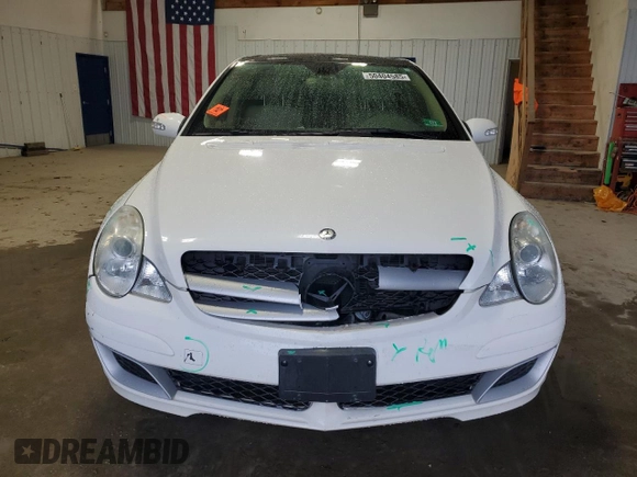 2006 Mercedes-Benz R 3.5L z VIN 4JGCB65E26A033806, wystawiony jako Copart lot #50404585 z przebiegiem 101 063 mil mil oraz Szkoda całkowita • Salvage title. Historia ofert i sprzedaży dostępna na DreamBid. Obrazek 5.