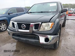 2010 Nissan Frontier SE z VIN 1N6AD0CW2AC415374, wystawiony jako IAAI lot #42321089 z przebiegiem 114 385 mil mil oraz . Historia ofert i sprzedaży dostępna na DreamBid. Obrazek 6.