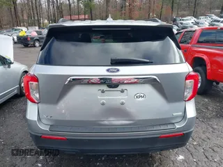 2020 Ford Explorer XLT with VIN 1FMSK7DHXLGB18222, listed as a IAAI auction lot 41541109 with 100,649 mi miles. Bid and sale history available at carsss.com. Image 16.