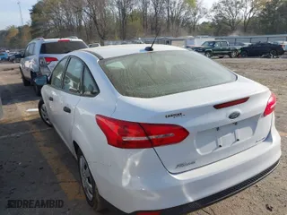 2016 Ford Focus S with VIN 1FADP3E27GL225152, listed as a IAAI auction lot 41895002 with 130,710 mi miles. Bid and sale history available at carsss.com. Image 3.