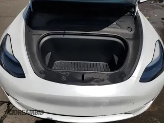 2022 Tesla Model Y Long Range with VIN 7SAYGAEE4NF534588, listed as a Copart auction lot 53274995 with 20,768 mi miles and Salvage Title. Bid and sale history available at DreamBid. Image 12.