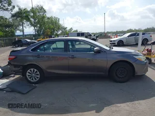 2015 Toyota Camry XLE with VIN 4T1BF1FK1FU069640, listed as a IAAI auction lot 42114496 with 67,702 mi miles and . Bid and sale history available at carsss.com. Image 13.