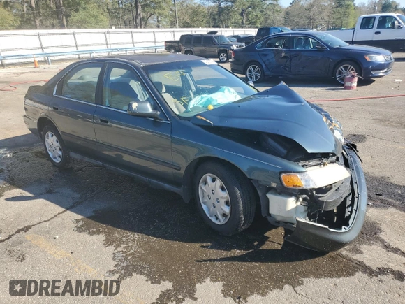 1997 Honda Accord LX with VIN JHMCD5632VC019055, listed as a Copart auction lot 49426185 with 266,837 mi miles and Salvage Title. Bid and sale history available at carsss.com. Image 4.