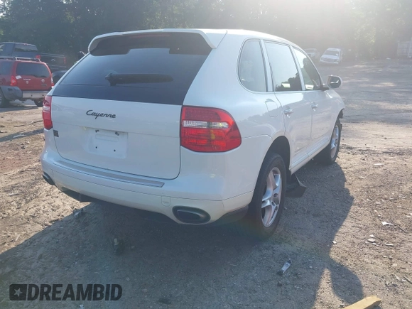 2009 Porsche Cayenne z VIN WP1AA29P79LA03940, wystawiony jako IAAI lot #42561786 z przebiegiem 159 648 mil mil oraz . Historia ofert i sprzedaży dostępna na DreamBid. Obrazek 4.
