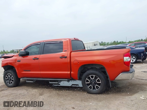 2016 Toyota Tundra 4WD Truck SR5 with VIN 5TFDW5F19GX550795, listed as a IAAI auction lot 41894023 with 174,637 mi miles. Bid and sale history available at carsss.com. Image 14.