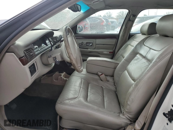 1998 Cadillac DeVille with VIN 1G6KD54YXWU765831, listed as a Copart auction lot 88877175 with 0 mi miles and Salvage Title. Bid and sale history available at carsss.com. Image 7.