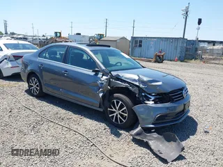 2017 Volkswagen Jetta SE with VIN 3VWDB7AJ1HM366874, listed as a IAAI auction lot 42462316 with 45,612 mi miles and . Bid and sale history available at DreamBid. Image 1.