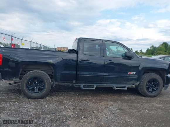 2019 Chevrolet Silverado 1500 LD LT with VIN 2GCVKPECXK1204551, listed as a IAAI auction lot 40281267 with 92,096 mi miles. Bid and sale history available at carsss.com. Image 13.