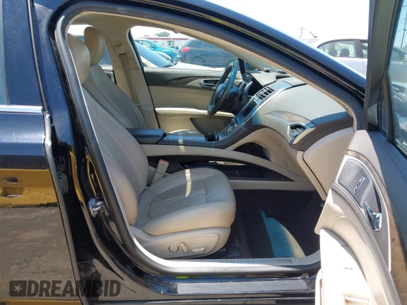 2017 Lincoln MKZ Reserve with VIN 3LN6L5E99HR650040, listed as a IAAI auction lot 42582415 with 56,082 mi miles and . Bid and sale history available at DreamBid. Image 5.