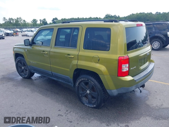 2012 Jeep Patriot Sport with VIN 1C4NJRBB0CD554982, listed as a IAAI auction lot 42621309 with 218,038 mi miles and . Bid and sale history available at DreamBid. Image 3.