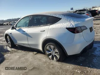 2024 Tesla Model Y с VIN 7SAYGDED5RF086943, выставлен на аукционе Copart как лот 43781735 с пробегом 11 954 миль миль и Списание • Salvage title. История ставок и продаж доступна на DreamBid. Изображение 2.