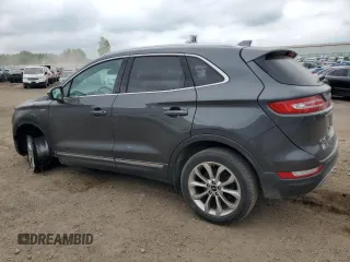 2019 Lincoln MKC Select with VIN 5LMCJ2C96KUL37566, listed as a Copart auction lot 57638585 with 105,957 mi miles and Clean title. Bid and sale history available at DreamBid. Image 2.