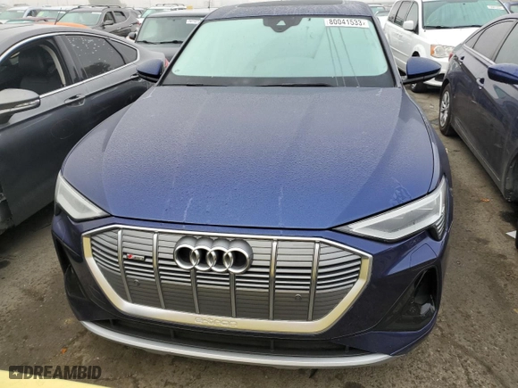 2021 Audi e-tron Sportback S line Premium with VIN WA11AAGE7MB009811, listed as a Copart auction lot 80041533 with 32,581 mi miles. Bid and sale history available at carsss.com. Image 5.