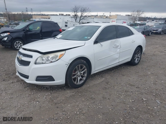 2013 Chevrolet Malibu LT with VIN 1G11C5SA3DF190645, listed as a IAAI auction lot 41940832 with 112,965 mi miles. Bid and sale history available at carsss.com. Image 2.