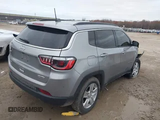 2022 Jeep Compass Latitude с VIN 3C4NJDBB5NT216798, выставлен на аукционе IAAI как лот 42042804 с пробегом 42 781 миль миль и . История ставок и продаж доступна на DreamBid. Изображение 4.