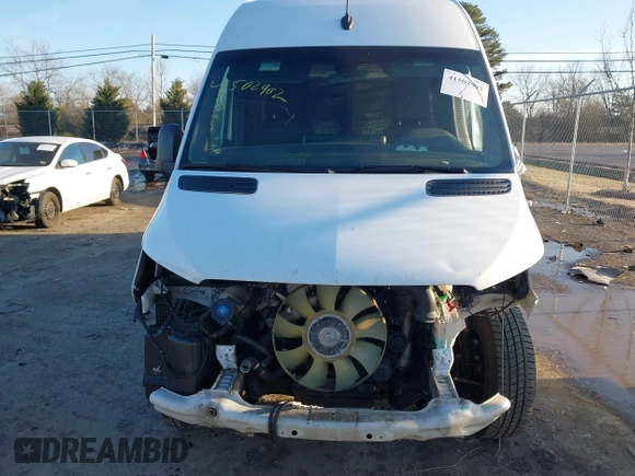 2020 Mercedes-Benz Sprinter Cargo with VIN W1W4ECHY6LT036958, listed as a IAAI auction lot 41502902 with 196,218 mi miles. Bid and sale history available at carsss.com. Image 12.