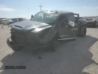 2019 GMC Sierra 3500HD Denali z VIN 1GT42WEY6KF163720, wystawiony jako Copart lot #56526725 z przebiegiem Nie podano mil oraz Szkody całkowita. Historia ofert i sprzedaży dostępna na DreamBid. Obrazek 1.
