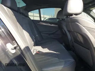 2022 BMW 5 Series 530i xDrive с VIN WBA13BJ09NCL02671, выставлен на аукционе Copart как лот 55834425 с пробегом 15 356 миль миль и Списание • Salvage title. История ставок и продаж доступна на DreamBid. Изображение 10.