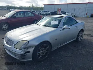 2004 Mercedes-Benz SLK-Class with VIN WDBKK49F44F298409, listed as a IAAI auction lot 41520249 with 135,503 mi miles. Bid and sale history available at carsss.com. Image 2.