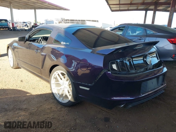 2014 Ford Mustang GT с VIN 1ZVBP8CF3E5303168, выставлен на аукционе IAAI как лот 42279821 с пробегом 104 306 миль миль и . История ставок и продаж доступна на DreamBid. Изображение 3.