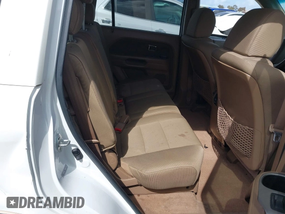 2008 Honda Pilot VP with VIN 5FNYF28258B012015, listed as a IAAI auction lot 41938695 with 181,967 mi miles and . Bid and sale history available at DreamBid. Image 8.