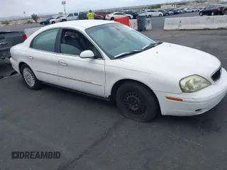2002 Mercury Sable GS with VIN 1MEFM50U12G628060, listed as a IAAI auction lot 42072436 with 139,336 mi miles. Bid and sale history available at carsss.com. Image 1.