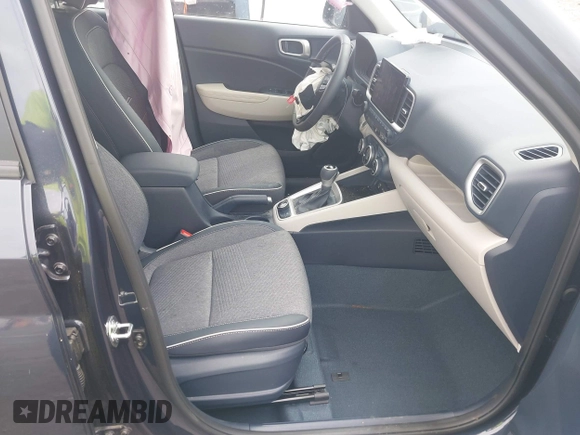 2024 Hyundai Venue SEL with VIN KMHRC8A32RU298638, listed as a IAAI auction lot 39283776 with 1,370 mi miles and . Bid and sale history available at DreamBid. Image 5.