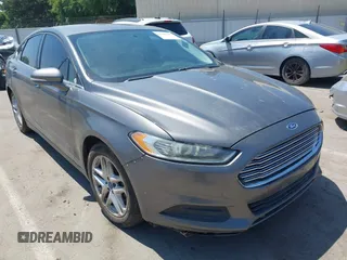 2013 Ford Fusion SE z VIN 3FA6P0H70DR256352, wystawiony jako IAAI lot #42462441 z przebiegiem 226 497 mil mil oraz . Historia ofert i sprzedaży dostępna na DreamBid. Obrazek 1.