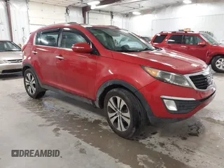 2011 Kia Sportage EX with VIN KNDPC3A29B7013959, listed as a IAAI auction lot 42196494 with 103,850 mi miles. Bid and sale history available at carsss.com. Image 1.