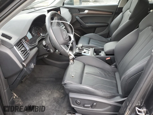 2024 Audi Q5 S line Premium with VIN WA1GAAFY5R2023624, listed as a Copart auction lot 42004095 with 24,041 mi miles and Salvage Title. Bid and sale history available at carsss.com. Image 7.