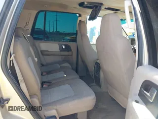 2004 Ford Expedition Special Service with VIN 1FMRU15W64LA16279, listed as a IAAI auction lot 41613381 with 1 mi miles. Bid and sale history available at carsss.com. Image 8.