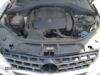 2012 Mercedes-Benz M 350 z VIN 4JGDA5HB3CA010078, wystawiony jako Copart lot #57636985 z przebiegiem 103 205 mil mil oraz Szkoda całkowita • Salvage title. Historia ofert i sprzedaży dostępna na DreamBid. Obrazek 12.