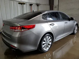 2018 Kia Optima S with VIN 5XXGT4L39JG272906, listed as a Copart auction lot 54853925 with 87,053 mi miles and Salvage Title. Bid and sale history available at carsss.com. Image 3.