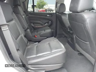 2019 GMC Yukon SLT with VIN 1GKS2BKC3KR160060, listed as a IAAI auction lot 42042122 with 124,733 mi miles. Bid and sale history available at carsss.com. Image 8.