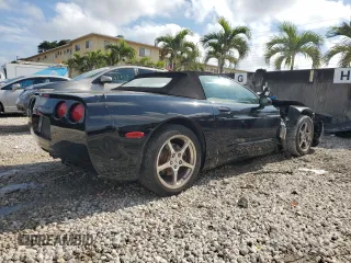 2001 Chevrolet Corvette with VIN 1G1YY32G915106953, listed as a Copart auction lot 41916645 with 55,420 mi miles and Salvage Title. Bid and sale history available at carsss.com. Image 3.