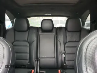 2016 Porsche Cayenne GTS с VIN WP1AD2A26GLA72543, выставлен на аукционе Copart как лот 49081025 с пробегом 160 019 миль миль и Списание • Salvage title. История ставок и продаж доступна на DreamBid. Изображение 10.