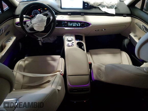 2025 Genesis GV70 2.5T with VIN 5NMMADTB4SH029958, listed as a Copart auction lot 57939415 with 2,333 mi miles and Salvage title. Bid and sale history available at DreamBid. Image 8.