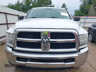 2018 Ram 2500 Tradesman with VIN 3C6UR5HJ1JG403796, listed as a IAAI auction lot 42172033 with 163,752 mi miles and . Bid and sale history available at DreamBid. Image 12.