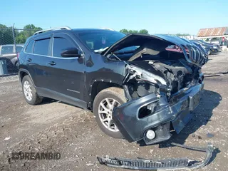 2015 Jeep Cherokee Latitude с VIN 1C4PJMCB1FW715276, выставлен на аукционе IAAI как лот 42640338 с пробегом 171 646 миль миль и . История ставок и продаж доступна на DreamBid. Изображение 1.