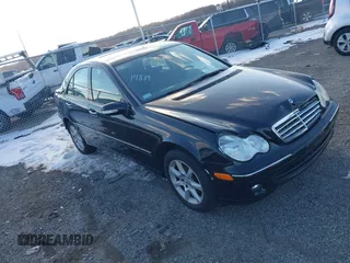2007 Mercedes-Benz C 280 Luxury z VIN WDBRF92H07F895573, wystawiony jako IAAI lot #41342955 z przebiegiem 77 221 mil mil oraz . Historia ofert i sprzedaży dostępna na DreamBid. Obrazek 1.