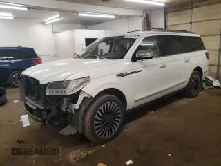 2020 Lincoln Navigator Black Label with VIN 5LMJJ3TT9LEL18370, listed as a Copart auction lot 61458445 with 53,872 mi miles and Salvage title. Bid and sale history available at DreamBid. Image 1.