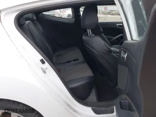 2015 Hyundai Veloster RE:FLEX with VIN KMHTC6AD1FU232077, listed as a IAAI auction lot 41529502 with 201,833 mi miles. Bid and sale history available at carsss.com. Image 8.
