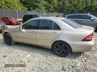 2003 Mercedes-Benz C 230/260/280/320 with VIN WDBRF64J53F314061, listed as a Copart auction lot 65704144 with 210,883 mi miles and Non Repairable. Bid and sale history available at DreamBid. Image 2.