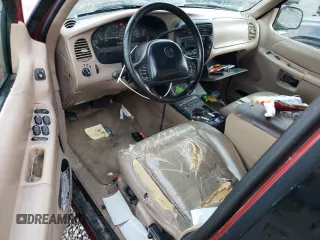 2001 Mercury Mountaineer с VIN 4M2DU66E11UJ12905, выставлен на аукционе Copart как лот 86194634 с пробегом 296 631 миль миль и Чистый • Clean title. История ставок и продаж доступна на DreamBid. Изображение 8.